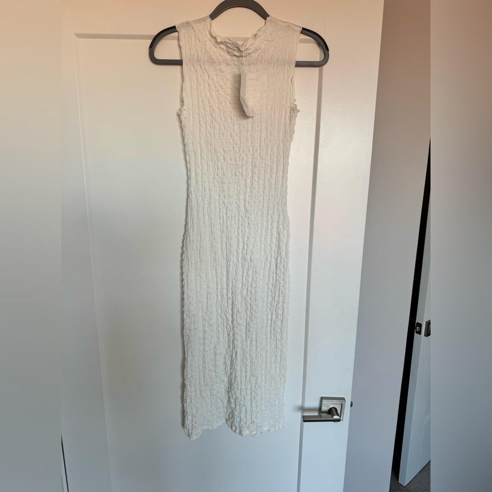New with tags! Zara crinkle dress